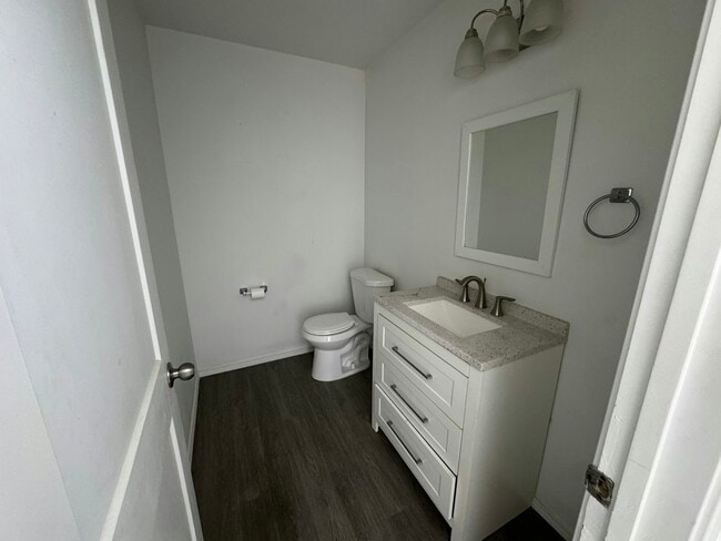 Photo - 2813 W Marina Dr Unit 2