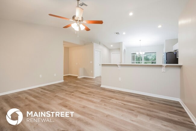 Photo - 2614 43rd St W