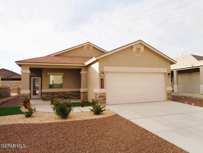 Building Photo - 14932 Tierra Haven Ave