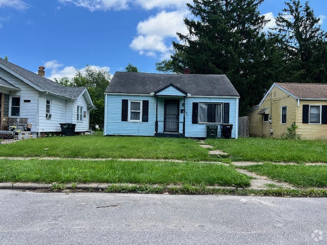 Building Photo - 1142 N Elmer St Rental