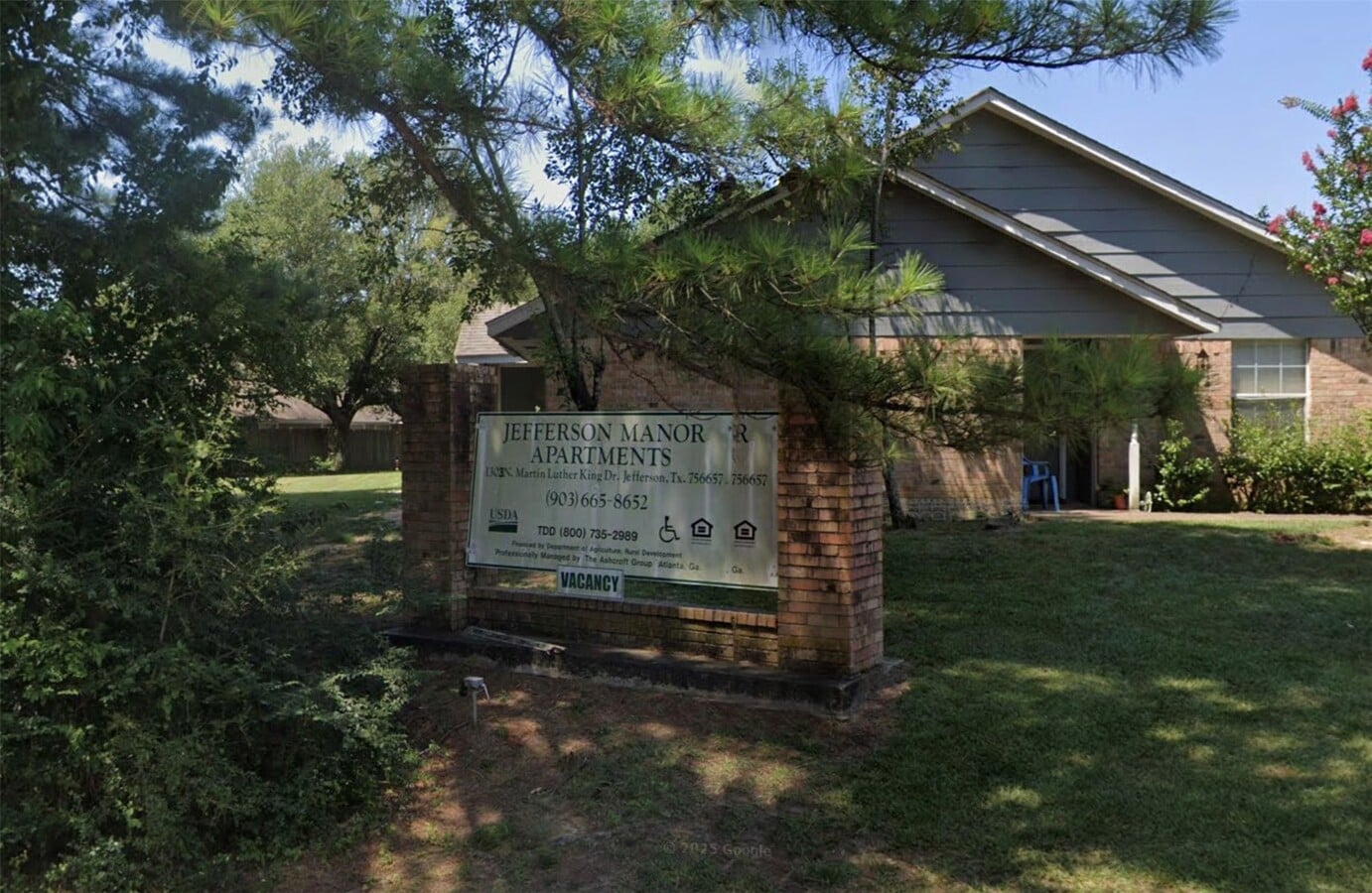 Photo - 1303 Martin Luther King Dr