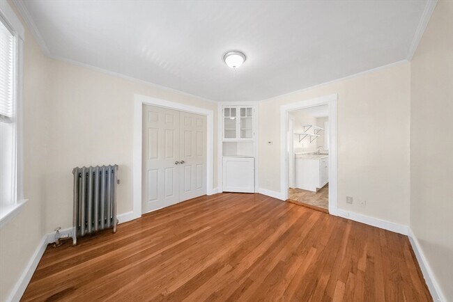 Photo - 25 5th Ave Unit 3