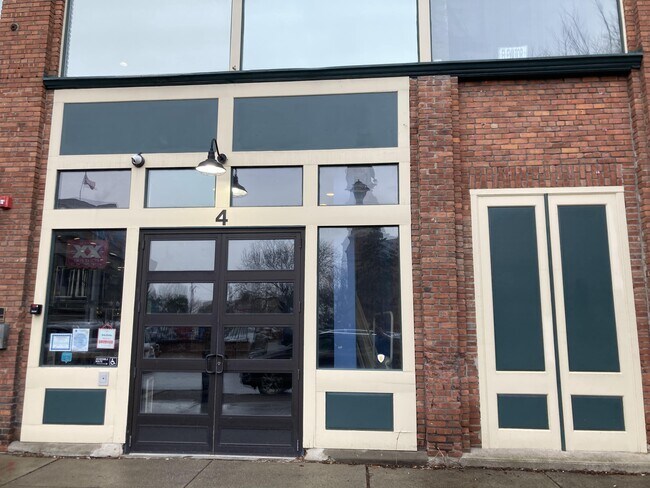 Building Front - 4 Sheridan Ave Apartments Unit 4A