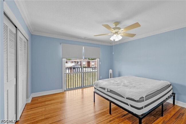 Photo - 864 Courtington Ln