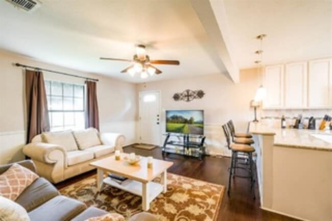 Photo - 2 Bed/2 Bath