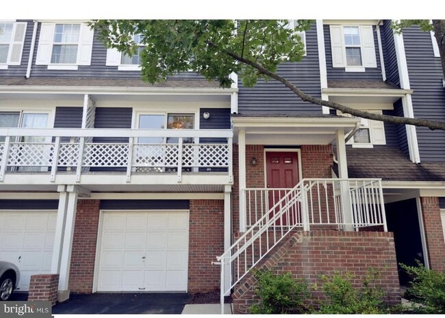 Building Photo - 53 E Shrewsbury Pl Rental