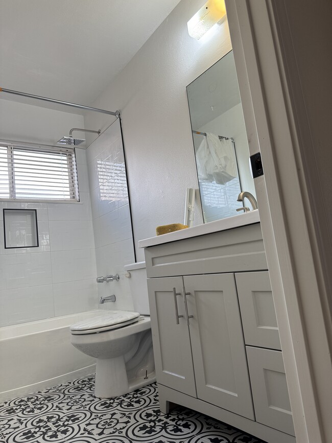 Photo - 12201 Claretta St