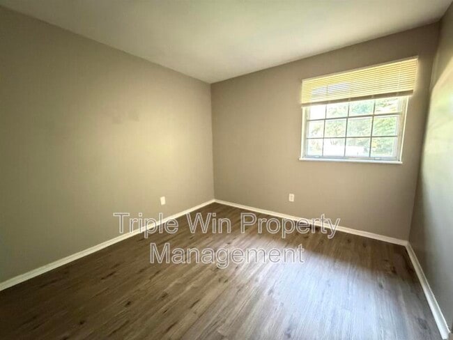 Photo - 762 Del Marco Dr