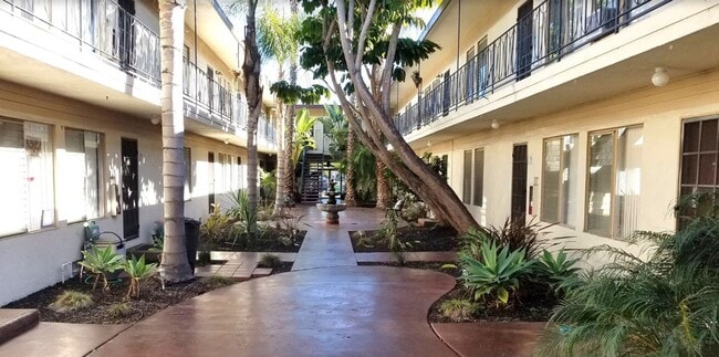 Photo - The Palms