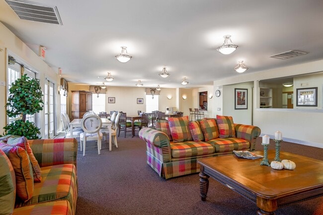Photo - Honeycreek Senior Apartments