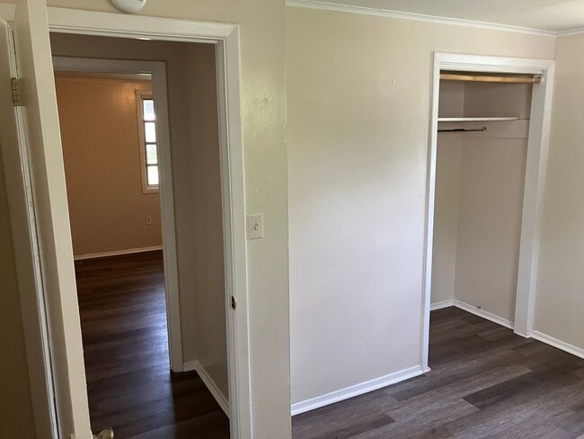 Photo - Cute 2BR/1BA Zephyrhills Duplex NO APPLICATION FEE!