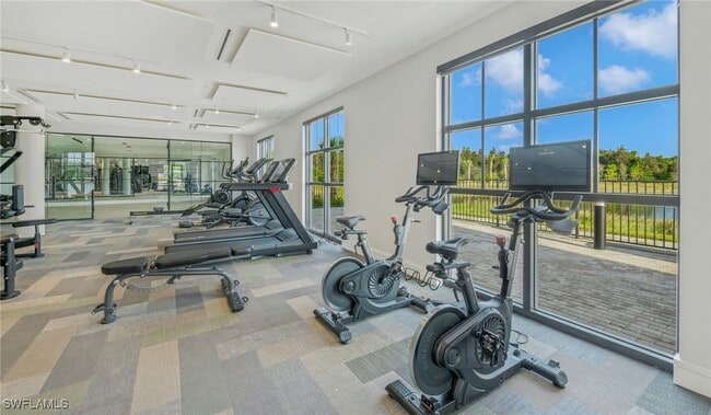 Building Photo - 22980 Vista Edera Cir Unit 2-215