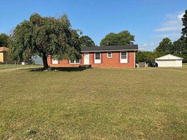Photo - 2802 Thrush Dr