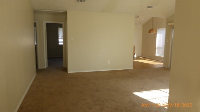 Photo - 3822 Newcomen Dr House