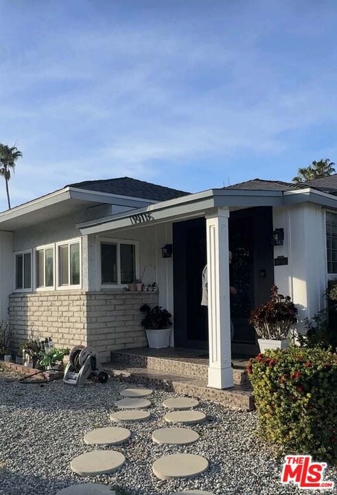 Photo - 19115 Bessemer St