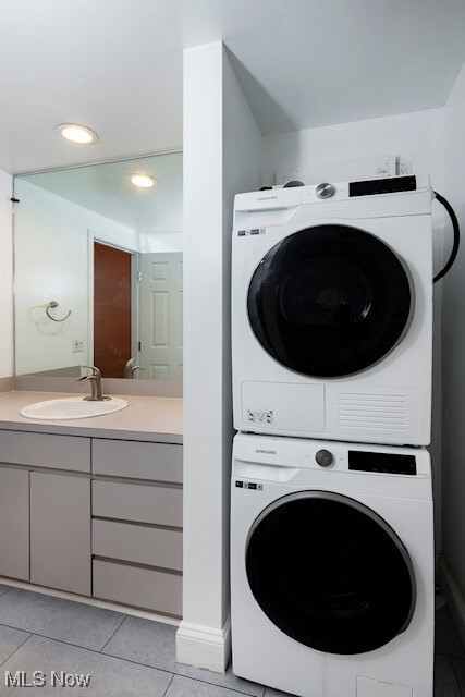 Building Photo - 2043 Random Rd Unit 109