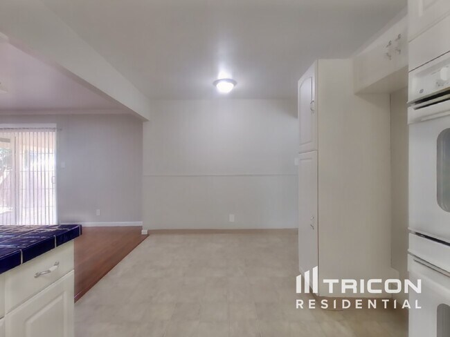 Photo - 4332 Delta Fair Blvd