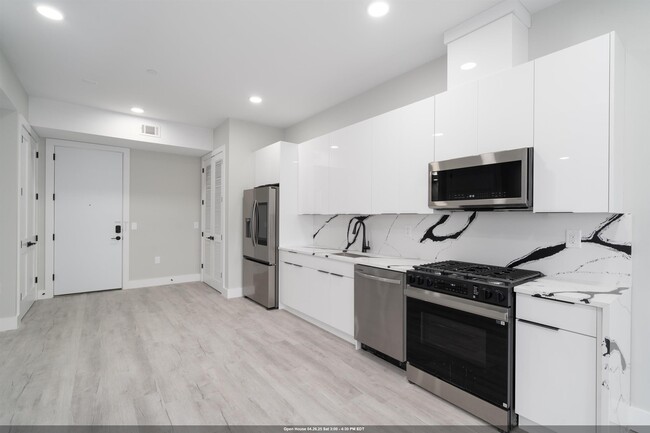 Photo - 187 Culver Ave Unidad 411 Rental