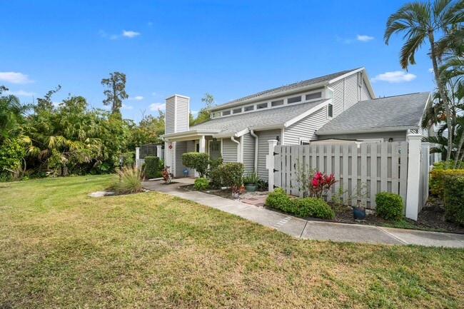 Photo - Well-maintained,2 bed 2 bath two-story condo located in Fort Myers