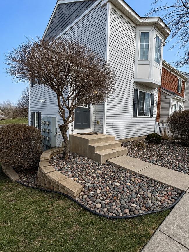 Photo - 7384 147 Ln NW