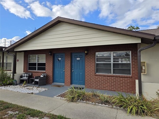 Building Photo - 24862 US Hwy 19 N Unit 703