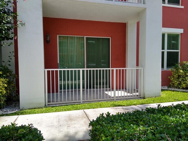 Photo - 804 E Windward Way Unit 105