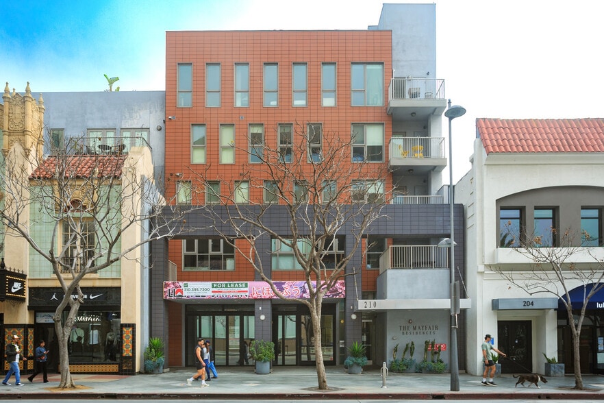 Mayfair front Building View