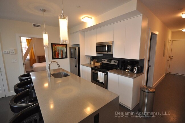 Photo - 659 Massachusetts Ave Unit 3