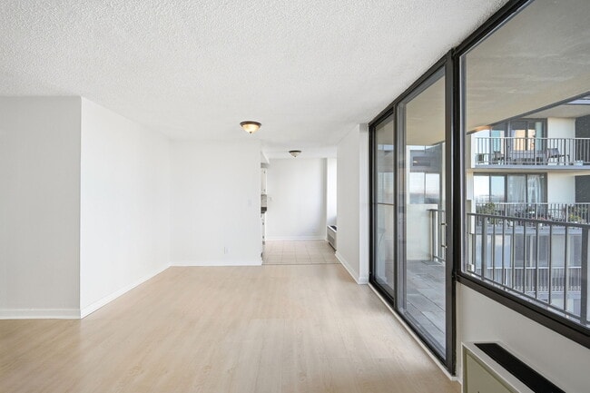 Photo - 300 Winston Dr Unit 8th Flr