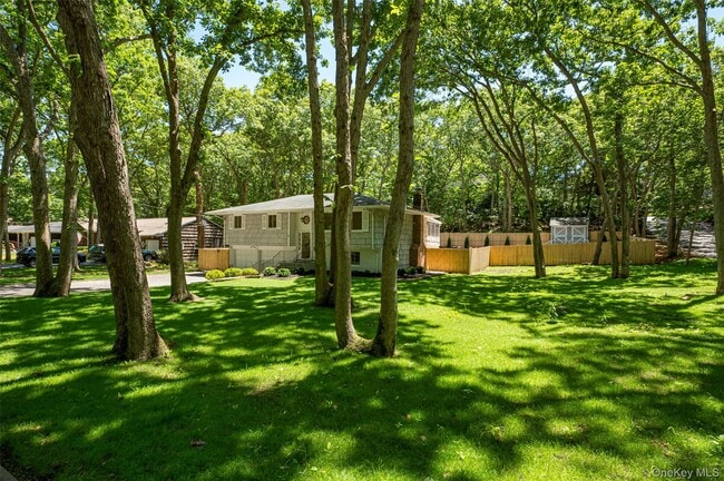 Photo - 26 Valleywood Rd