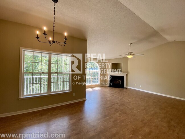 *MOVE IN SPECIAL* Deacon Ridge Gated Commu... - *MOVE IN SPECIAL* Deacon Ridge Gated Commu... House