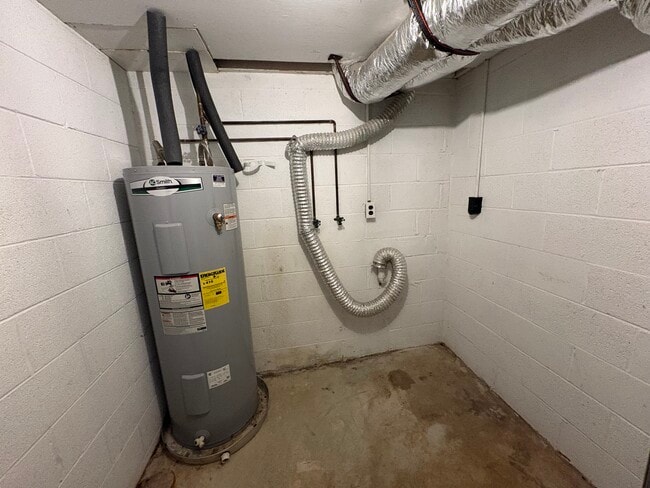 Photo - 9784 Village Hwy Unit 2