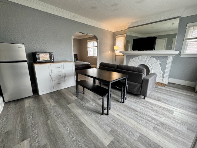 17150 Santa Rosa Dr