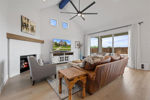 Photo - 1411 Prescott Dr