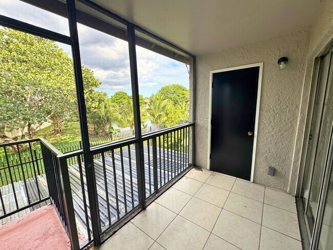 Photo - 4459 Treehouse Ln