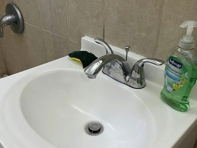 Photo - 9830 SW 183rd St