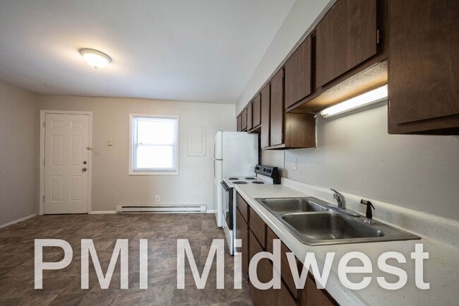 Photo - "Charming 2-Bedroom Retreat with 800 Sq. Ft. of Comfort in New Palestine!" Unit 13