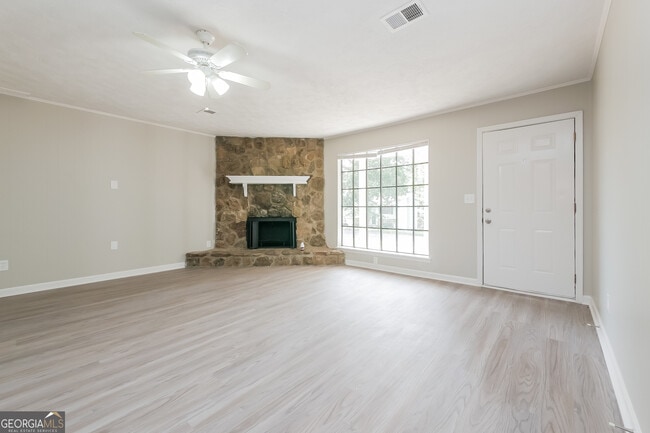 Photo - 8236 Greenmar Way