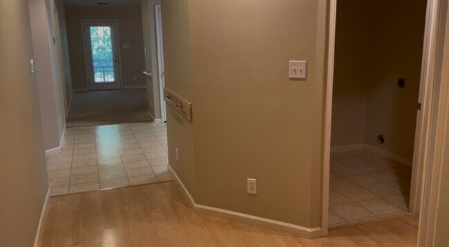 Photo - 206 Concord Rd