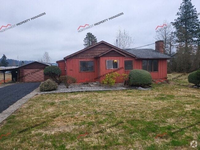 Building Photo - STATUS: Available | R215 | $1895.00 Rental