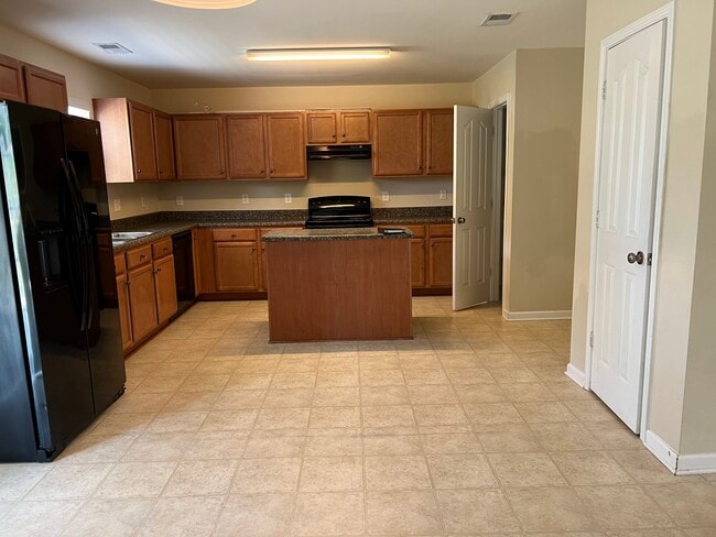 Photo - 3613 Blue Spruce Ct