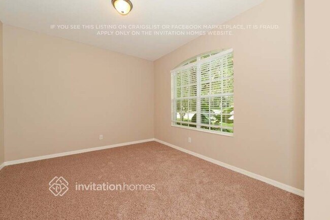 Photo - 204 Ronja Ln
