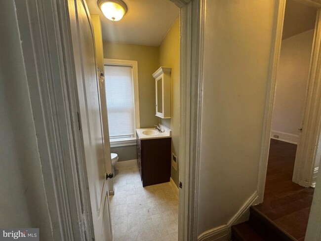 Photo - 2140 N Van Pelt St