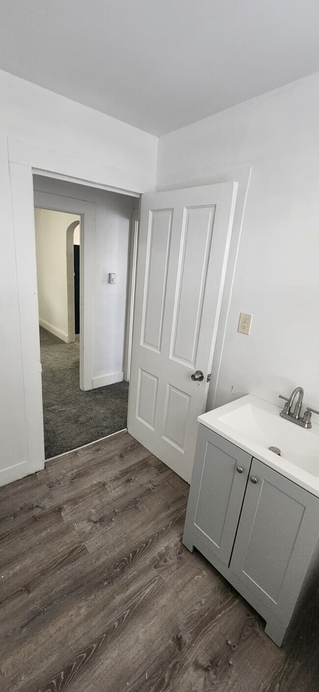 Photo - 197 Roosevelt St Apartamentos