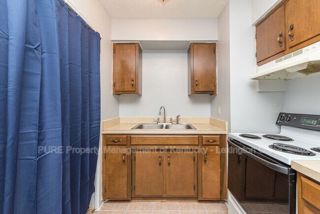 Photo - 141 Centennial Dr Unit D