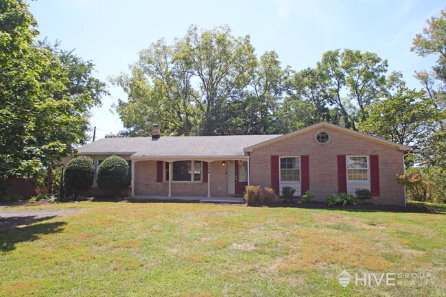 Building Photo - Country living at its best! Rental