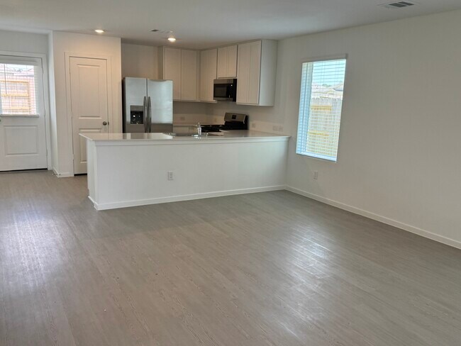 Photo - 31504 Casamari Dr