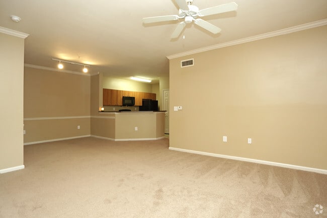 2BR, 2BA - 1,157 SF