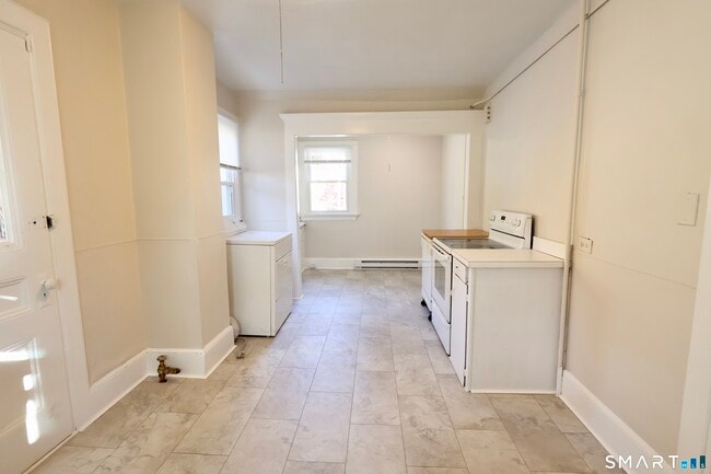Photo - 101 Stearns St