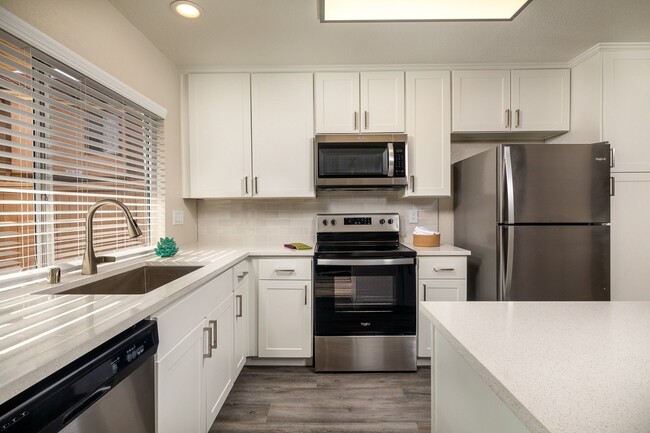 Building Photo - Stone Arbor Apartments